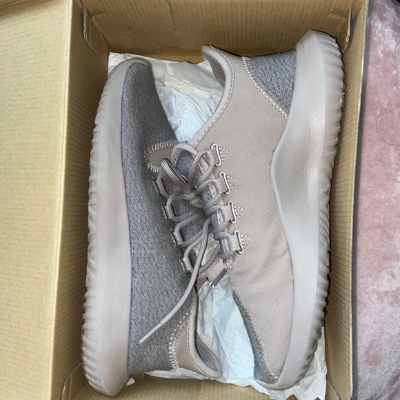 adidas tubular shadow 45